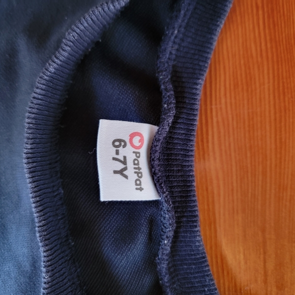 Pink Floyd album cover sweater - Picture 2 of 2